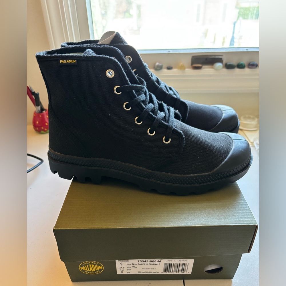 Palladium Black Canvas High-Top Boots